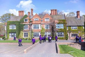 Best Boarding Schools in New Castle UK