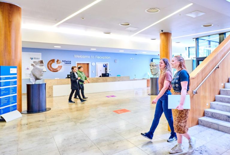 Best Business Schools in New Castle UK