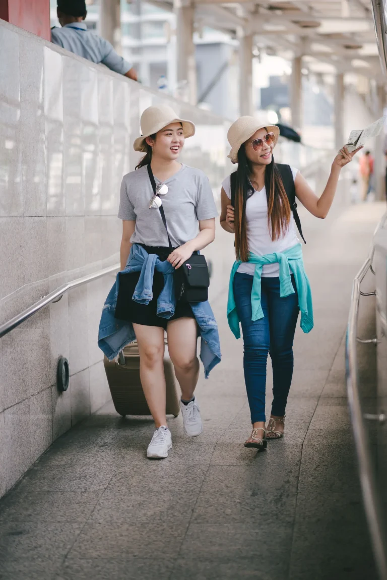Vintage Fashion Trends for Timeless Retro Looks
