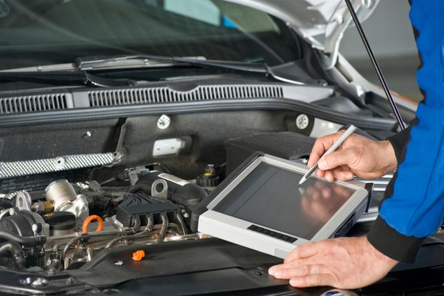 Automotive Engine Diagnostics for Faster Problem Solutions
