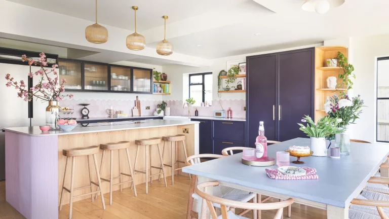 Kitchen Organization Hacks for Cleaner Cooking Spaces
